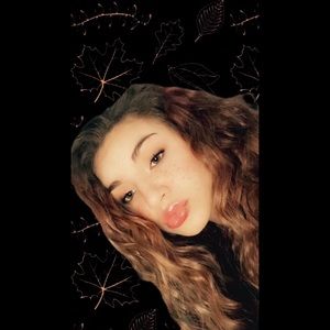 Meet your Posher, Abigail